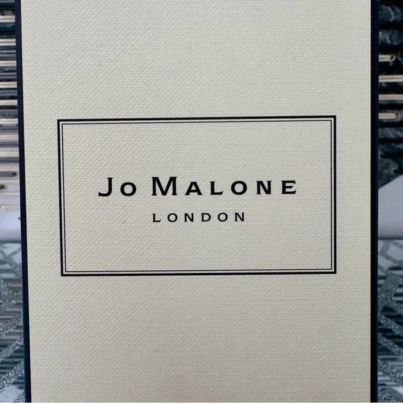 Jo Malone London English Pear & Freesia Unisex body